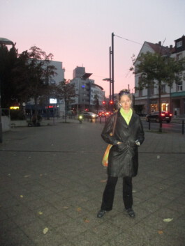 フ乇刀刀リ ズム丂ア乇尺